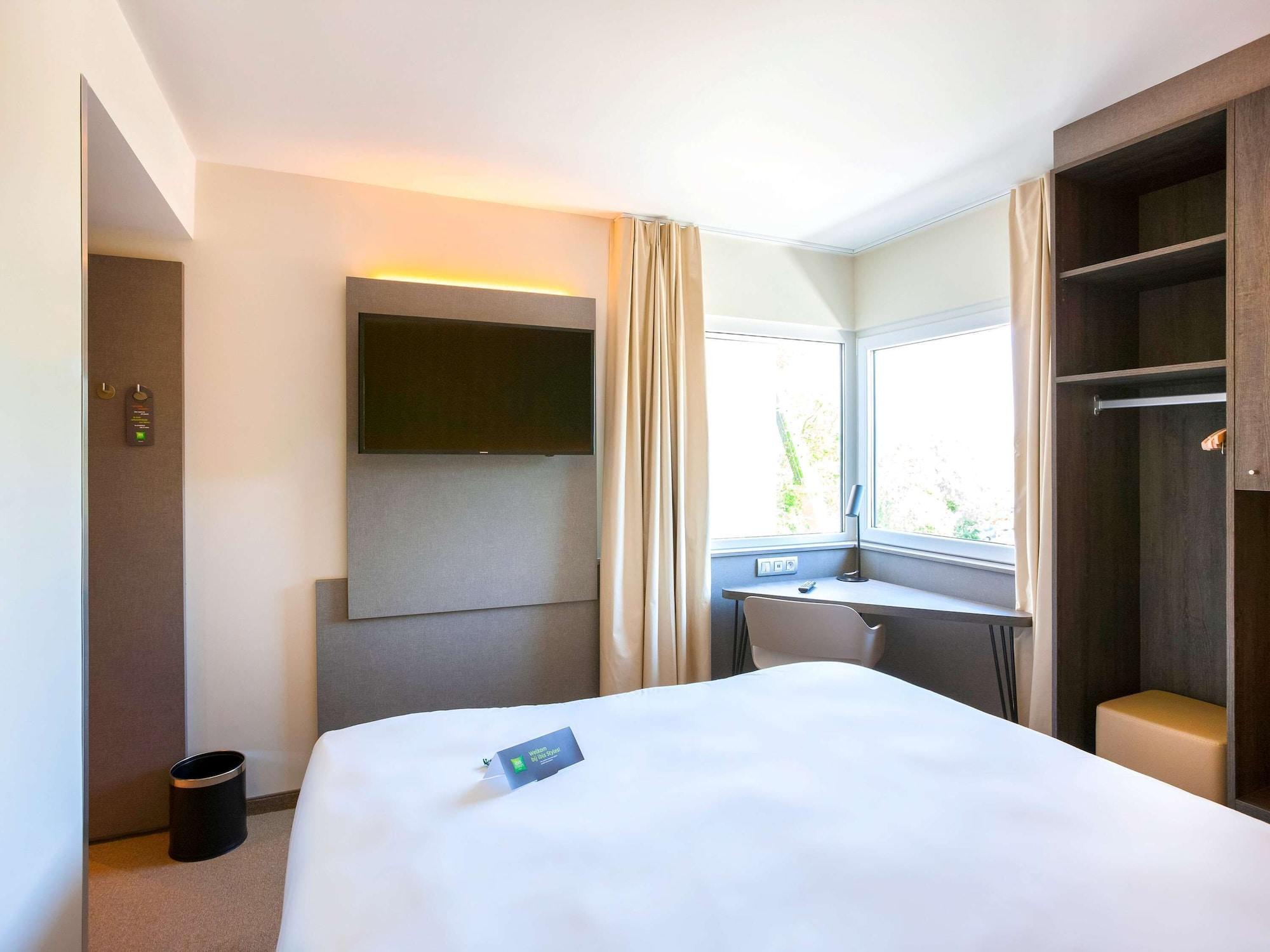 Ibis Styles Kortrijk Expo Hotel Luaran gambar