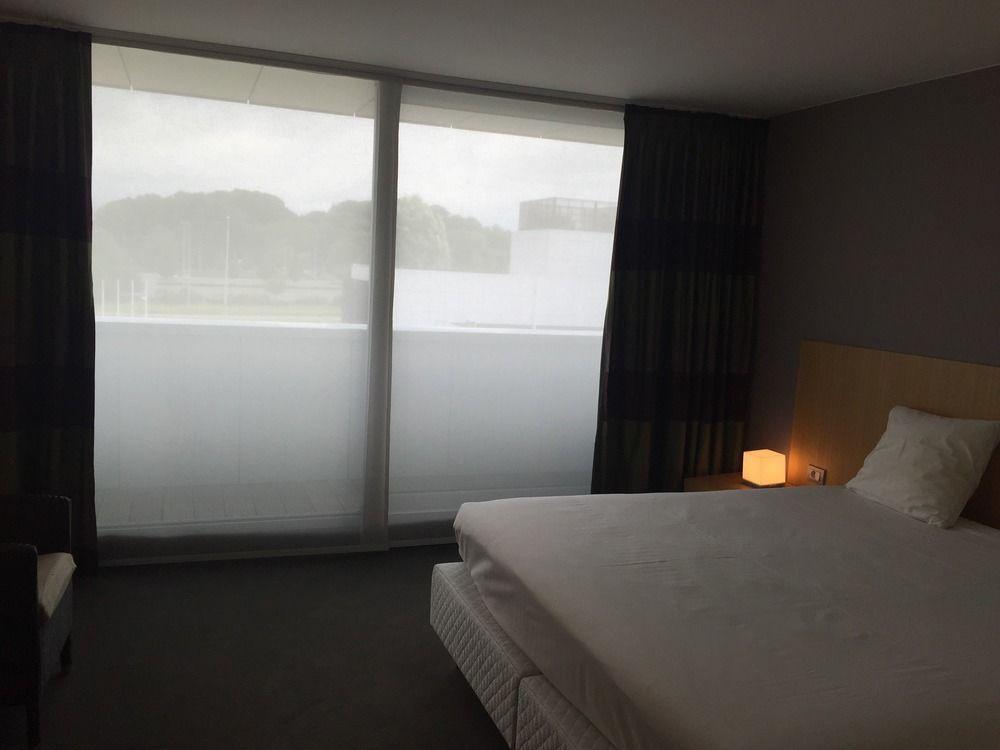 Ibis Styles Kortrijk Expo Hotel Luaran gambar